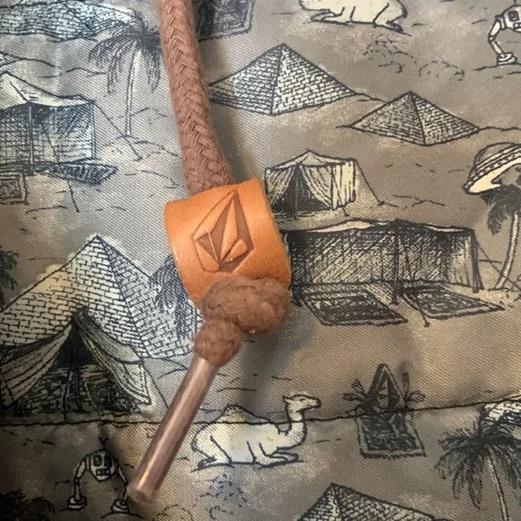 Volcom Winter Coat - Picture 7 of 7